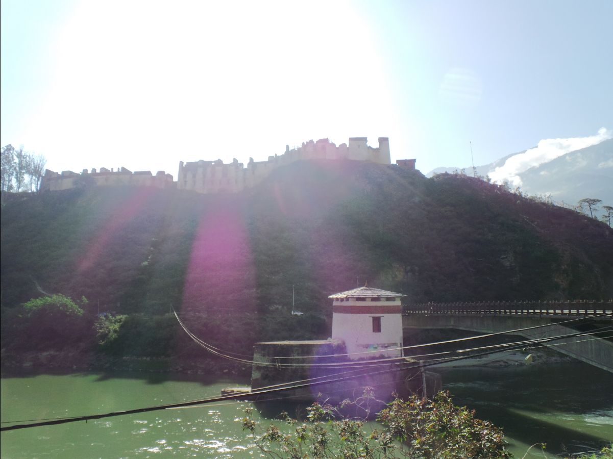 Wangdue Tsangchu Arch Bridge01